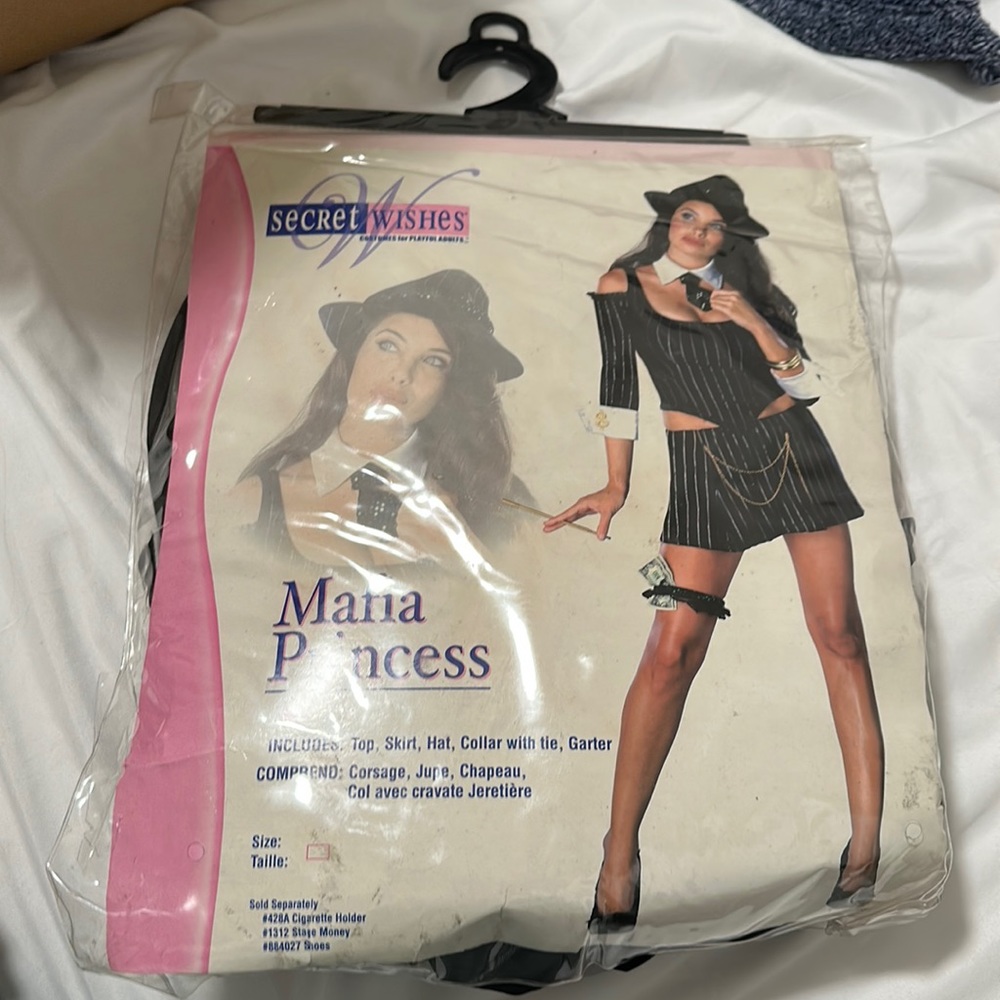 BNWT mafia princess costume